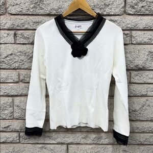 Vintage Elegant Graffiti White and Black Women's Top Sz M